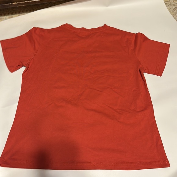 SIXTEEN WOMENS BEAUTIFUL 🤩 COLOR T-SHIRT SIZE M IN EXCELLENT CONDITION LIKE NEW - Picture 7 of 8